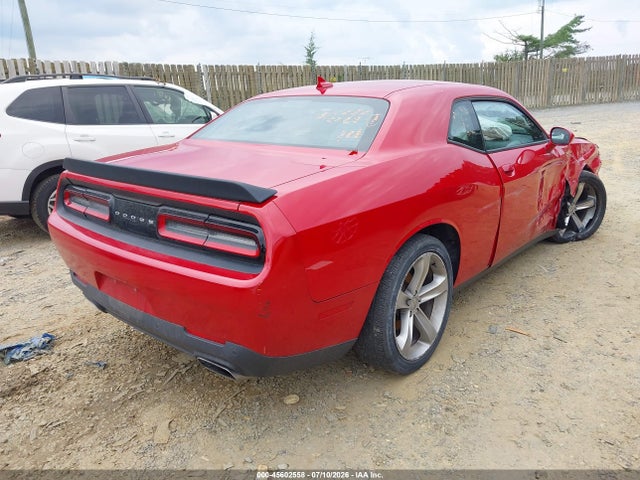 Dodge Challenger Sxt 2015 2C3CDZAGXFH737510 Image 4