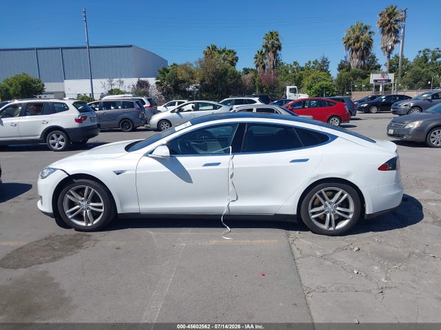 Aukcja sprzedaży 2013 Tesla Model S, vin: 5YJSA1AG1DFP04870, numer aukcji: 45602562