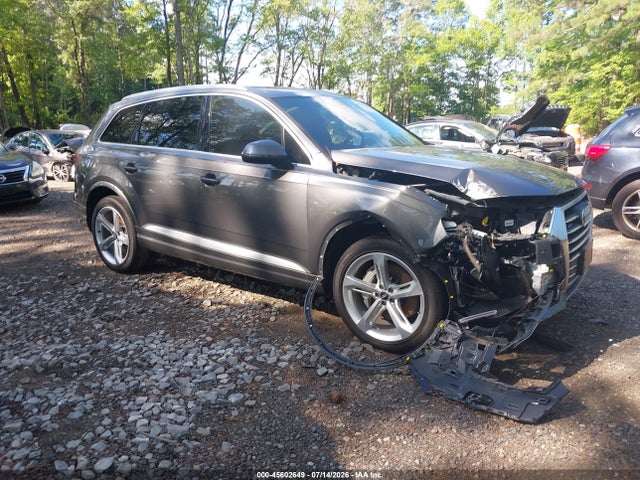 45602649 :رقم المزاد ، WA1VAAF7XKD012014 vin ، 2019 Audi Q7 55 Premium مزاد بيع