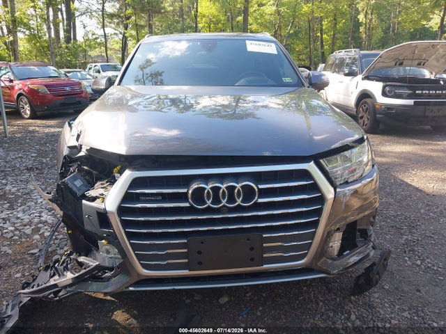 45602649 :رقم المزاد ، WA1VAAF7XKD012014 vin ، 2019 Audi Q7 55 Premium مزاد بيع