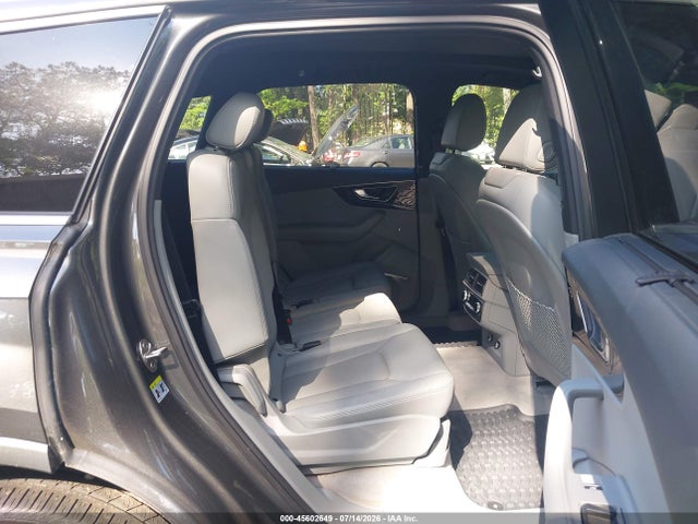 45602649 :رقم المزاد ، WA1VAAF7XKD012014 vin ، 2019 Audi Q7 55 Premium مزاد بيع