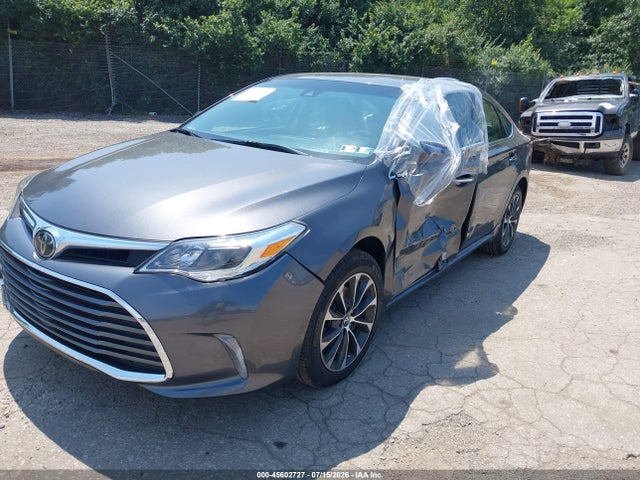 Toyota AVALON XLE 2018 4T1BK1EB8JU281571 Image 2