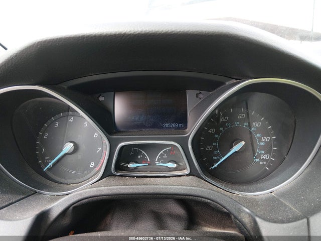 1FADP3K2XEL145233 Ford FOCUS SE