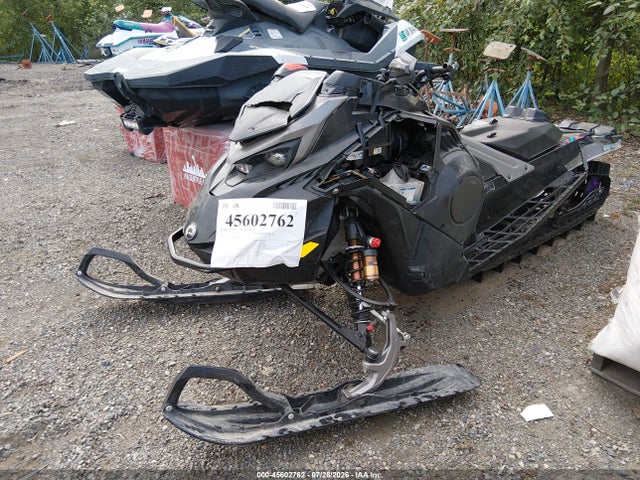 Lynx Shredder Re 850 E-te 2024 YH2LLCRLXRR000145 Image 2