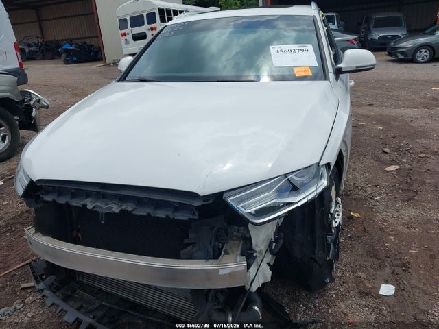 2018 Audi Q3 2.0t Premium/2.0t Sport Premium მანქანა იყიდება აუქციონზე, vin: WA1BCCFS3JR012225, აუქციონის ნომერი: 45602799