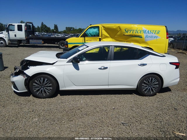 1N4BL4DVXSN357811 Nissan Altima Sv Fwd