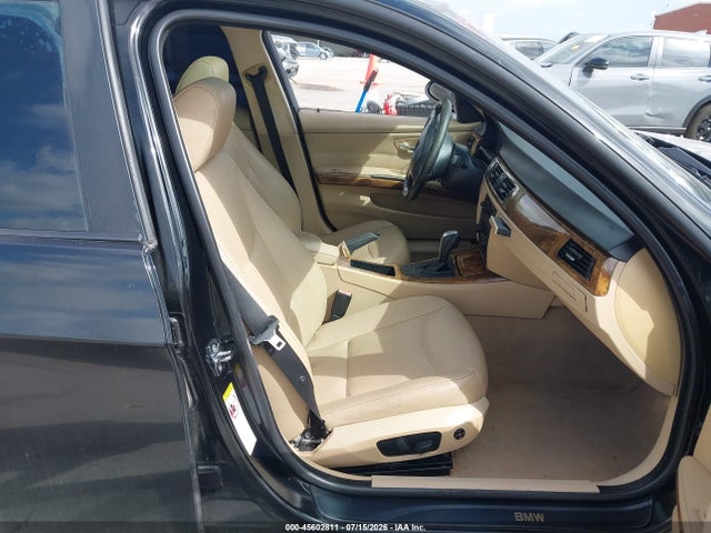 Продажа на аукционе авто 2006 Bmw 325i, vin: WBAVB13596PT04700, номер лота: 45602811