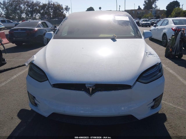 45602823 :رقم المزاد ، 5YJXCAE46GF004833 vin ، 2016 Tesla Model X 60d/p100d/p90d مزاد بيع
