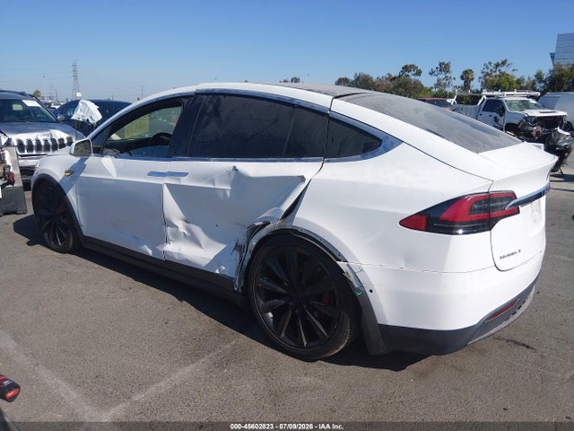 45602823 :رقم المزاد ، 5YJXCAE46GF004833 vin ، 2016 Tesla Model X 60d/p100d/p90d مزاد بيع