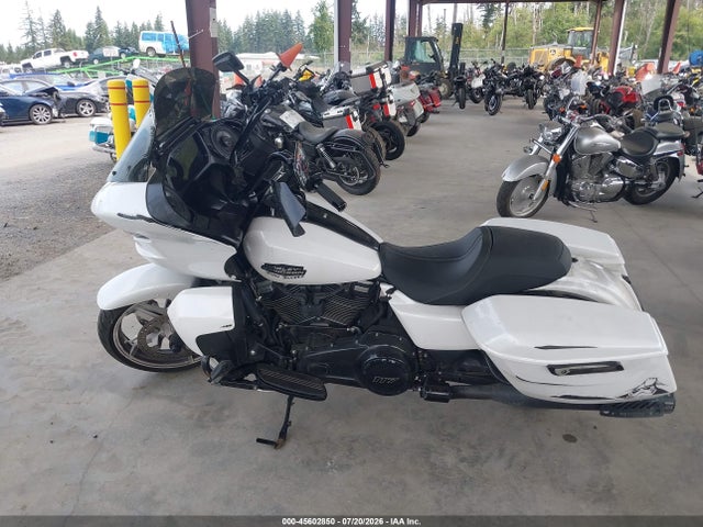 Harley-Davidson FLTRX 2024 1HD1KH71XRB645878 Image 13