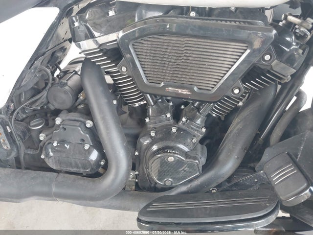 Harley-Davidson FLTRX 2024 1HD1KH71XRB645878 Image 8