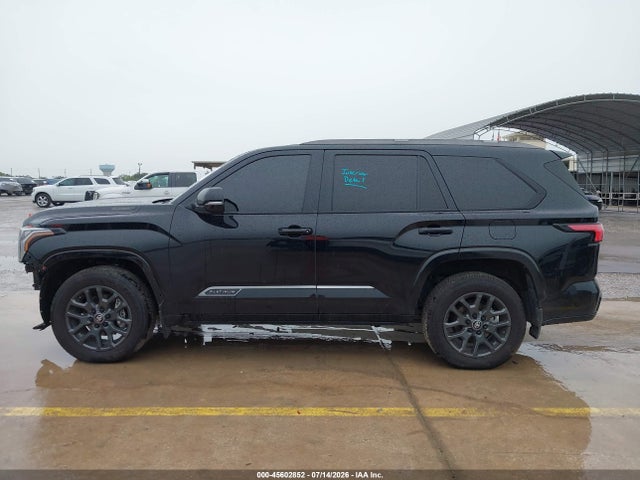 2026 Toyota Sequoia Platinum მანქანა იყიდება აუქციონზე, vin: 7SVAAABA3TX077444, აუქციონის ნომერი: 45602852