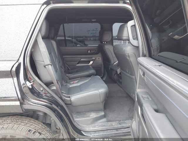 2026 Toyota Sequoia Platinum მანქანა იყიდება აუქციონზე, vin: 7SVAAABA3TX077444, აუქციონის ნომერი: 45602852