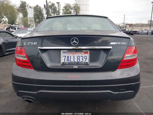2012 Mercedes-benz C 250 Sport მანქანა იყიდება აუქციონზე, vin: WDDGF4HB7CR228805, აუქციონის ნომერი: 45602901