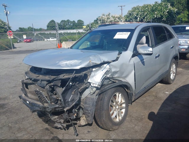 Продаж на аукціоні авто 2015 Kia Sorento Lx, vin: 5XYKT3A69FG594434, номер лоту: 45602915
