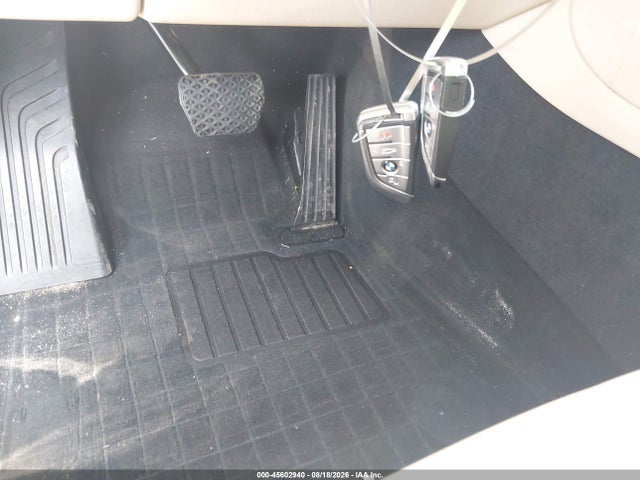 45602940 :رقم المزاد ، 5UXCR4C08LLW63792 vin ، 2020 Bmw X5 Sdrive40i مزاد بيع