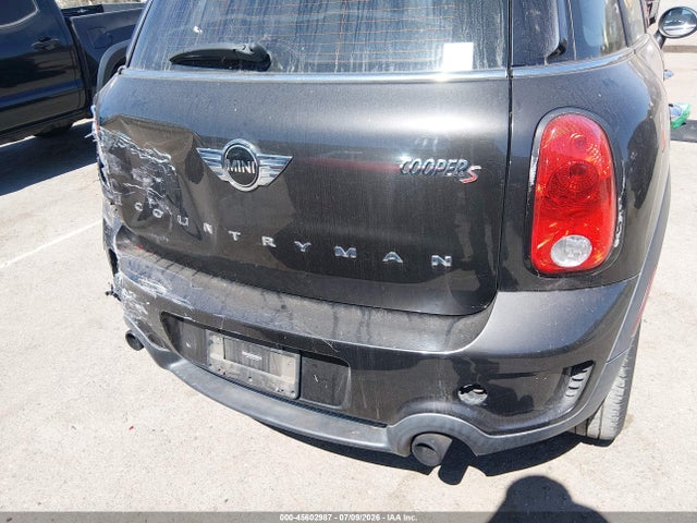 Mini Countryman Cooper S 2016 WMWZC3C55GWT10978 Image 13