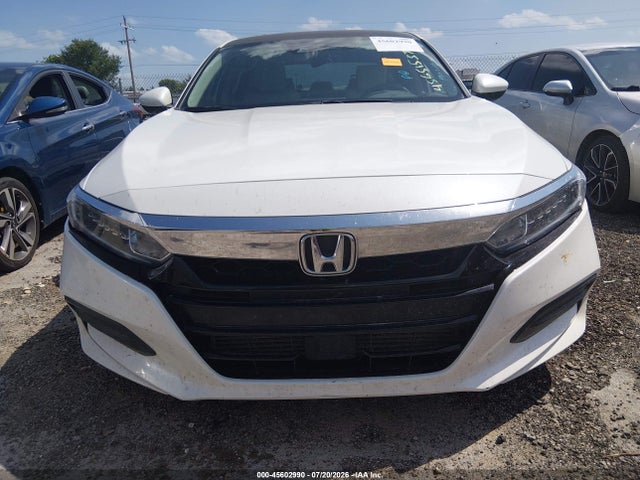 2018 Honda Accord Lx მანქანა იყიდება აუქციონზე, vin: 1HGCV1F14JA097172, აუქციონის ნომერი: 45602990