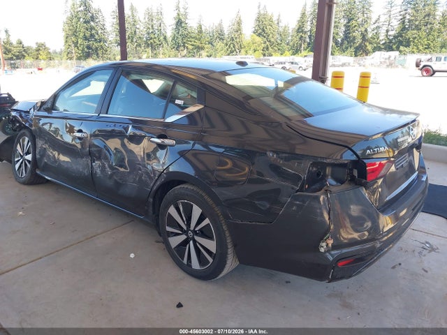 1N4BL4DV1NN317184 Nissan Altima Sv Fwd