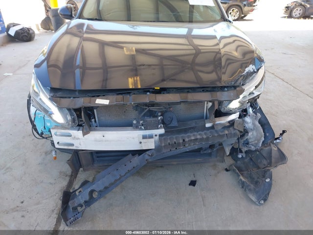 1N4BL4DV1NN317184 Nissan Altima Sv Fwd