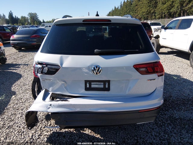 3VV2B7AX3KM054692 Volkswagen Tiguan 2.0t Se/2.0t Sel/2.0t Sel R-line/2.0t Sel R-line Black