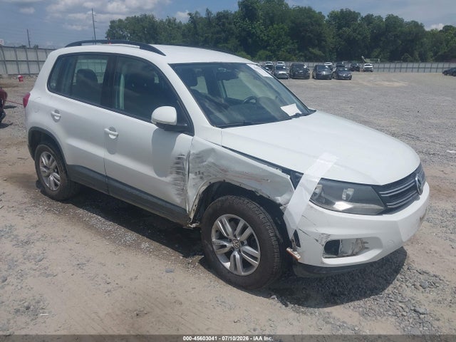 2016 Volkswagen Tiguan S მანქანა იყიდება აუქციონზე, vin: WVGAV7AX6GW559369, აუქციონის ნომერი: 45603041