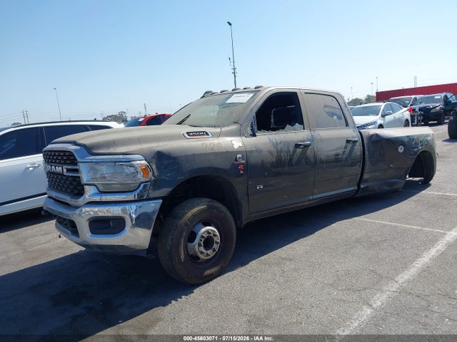 RAM 3500 Big Horn 2023 3C63RRHL4PG542205 Image 2