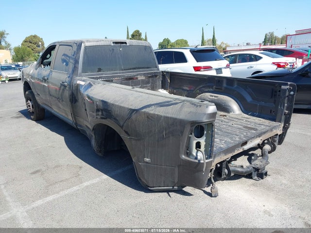 RAM 3500 Big Horn 2023 3C63RRHL4PG542205 Image 3