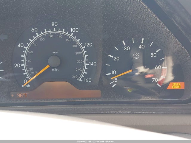 Продаж на аукціоні авто 1999 Mercedes-benz Clk 320, vin: WDBLK65G5XT007405, номер лоту: 45603101