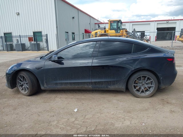 5YJ3E1EBXNF192261 Tesla Model 3 Long Range Dual Motor All-wheel Drive