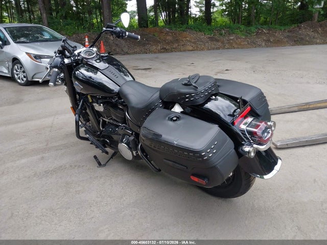 Harley-Davidson FLHC 2025 1HD1YA918SB041366 Image 3