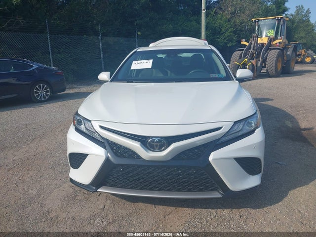 4T1B61HK5JU070232 Toyota CAMRY XSE