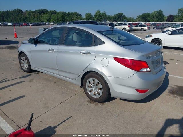 Hyundai ACCENT SE 2017 KMHCT4AE9HU288476 Image 3