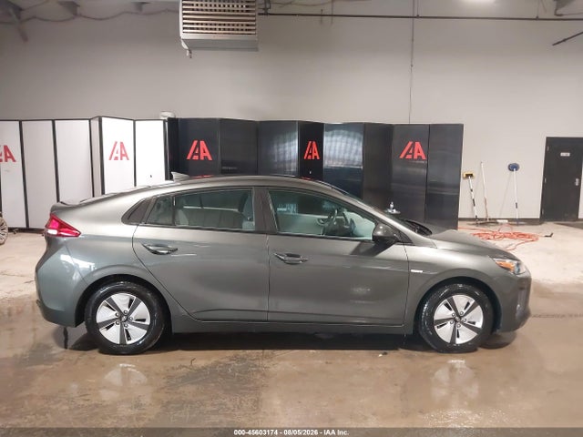 Продаж на аукціоні авто 2020 Hyundai Ioniq Hybrid Blue, vin: KMHC65LC6LU220461, номер лоту: 45603174
