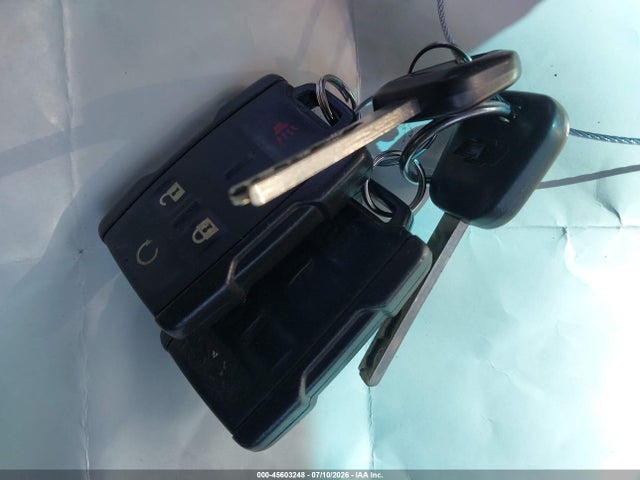 1GCRCREC9HZ109103 Chevrolet Silverado 1500 1lt