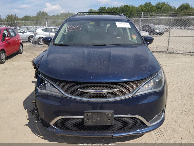 Aukcja sprzedaży 2017 Chrysler Pacifica Touring-l Plus, vin: 2C4RC1EG8HR556004, numer aukcji: 45603252