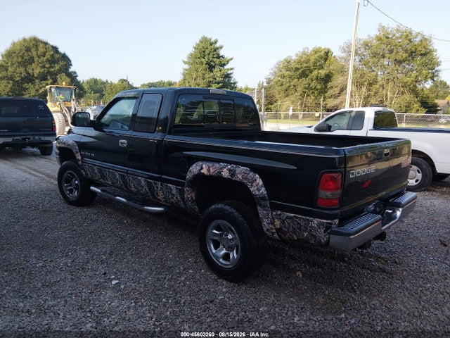 2001 Dodge Ram 1500 St მანქანა იყიდება აუქციონზე, vin: 3B7HF13Z11G766642, აუქციონის ნომერი: 45603260