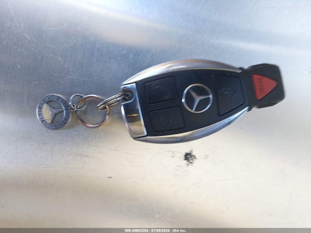 45603294 :رقم المزاد ، WDCGG8HB4AF388115 vin ، 2010 Mercedes-benz Glk 350 4matic مزاد بيع