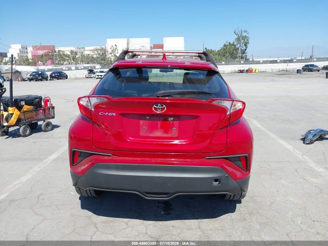 JTNKHMBX7L1077235 Toyota C-HR XLE