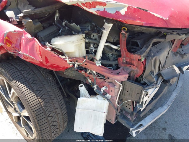 JTNKHMBX7L1077235 Toyota C-HR XLE