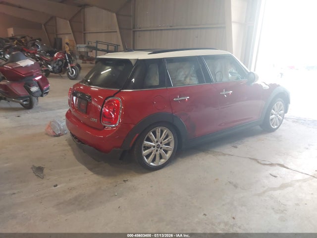 Продажа на аукционе авто 2017 Mini Hardtop Cooper, vin: WMWXU1C31H2F77960, номер лота: 45603400