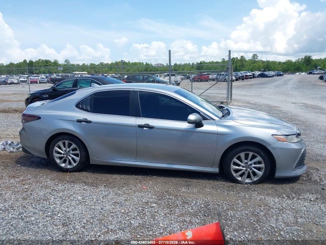 4T1C11AK7MU478989 Toyota CAMRY LE