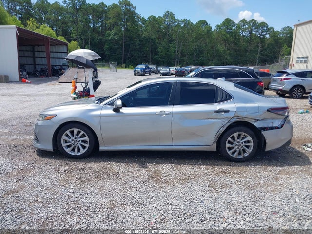 4T1C11AK7MU478989 Toyota CAMRY LE
