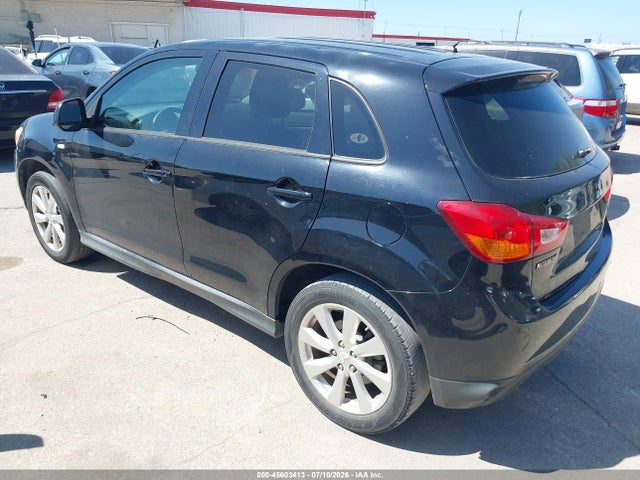 2015 Mitsubishi Outlander Sport Es მანქანა იყიდება აუქციონზე, vin: 4A4AP3AU3FE025501, აუქციონის ნომერი: 45603413