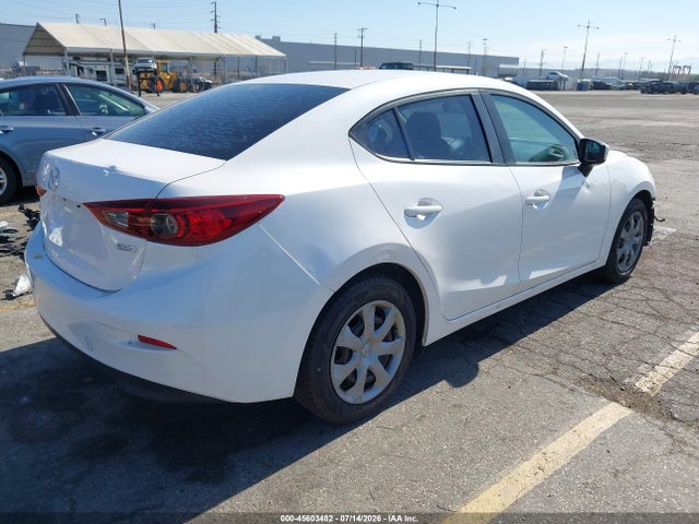 2015 Mazda Mazda3 I Sport მანქანა იყიდება აუქციონზე, vin: 3MZBM1U7XFM126931, აუქციონის ნომერი: 45603482