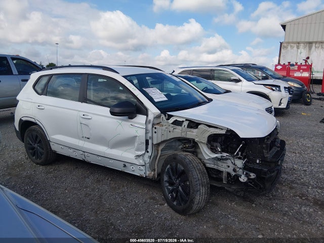 2024 Volkswagen Taos 1.5t S მანქანა იყიდება აუქციონზე, vin: 3VV5X7B21RM068005, აუქციონის ნომერი: 45603520