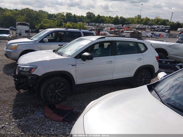 2024 Volkswagen Taos 1.5t S მანქანა იყიდება აუქციონზე, vin: 3VV5X7B21RM068005, აუქციონის ნომერი: 45603520
