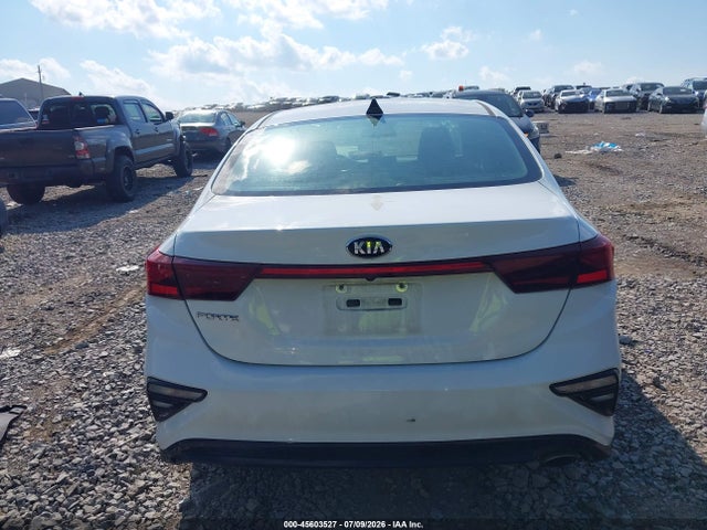 2020 Kia Forte Lxs მანქანა იყიდება აუქციონზე, vin: 3KPF24AD1LE175429, აუქციონის ნომერი: 45603527