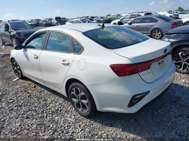 2020 Kia Forte Lxs მანქანა იყიდება აუქციონზე, vin: 3KPF24AD1LE175429, აუქციონის ნომერი: 45603527