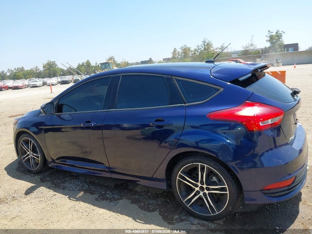 1FADP3L99GL238484 Ford FOCUS ST